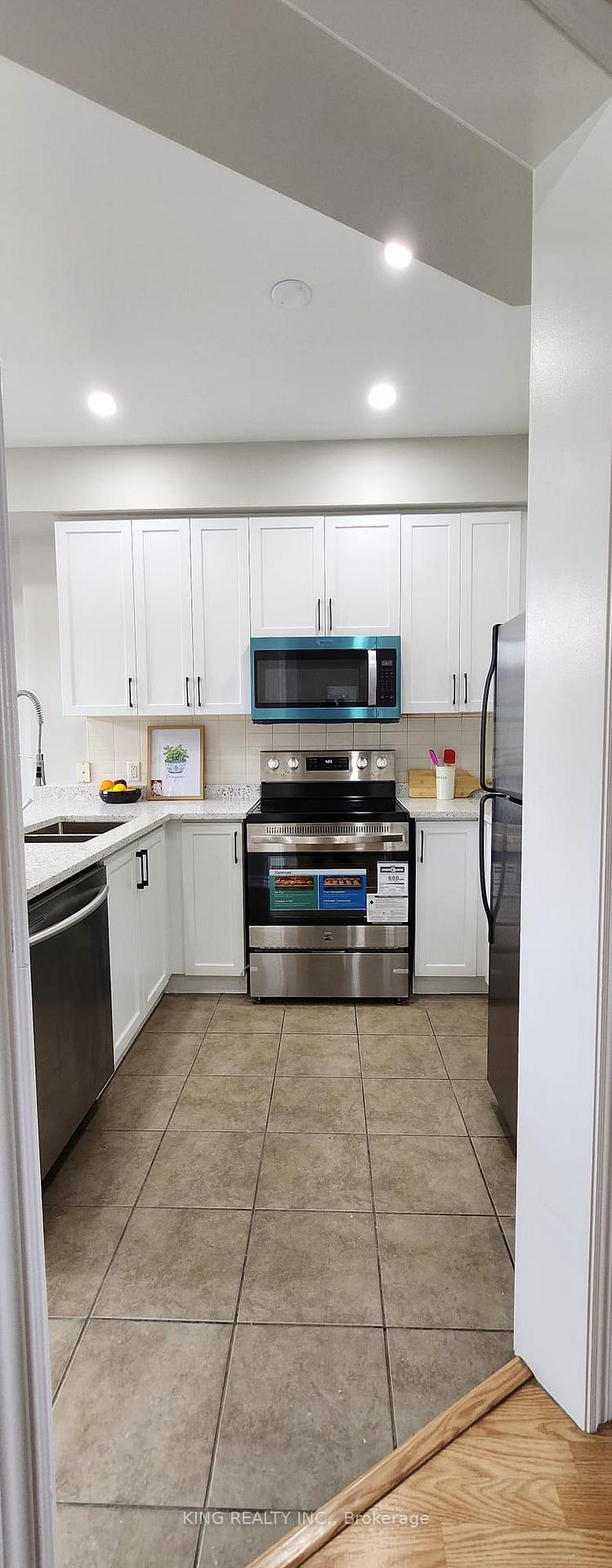 Photo 41 of 86 Magdalene Crescent S, Brampton, Heart Lake East — HOMEH