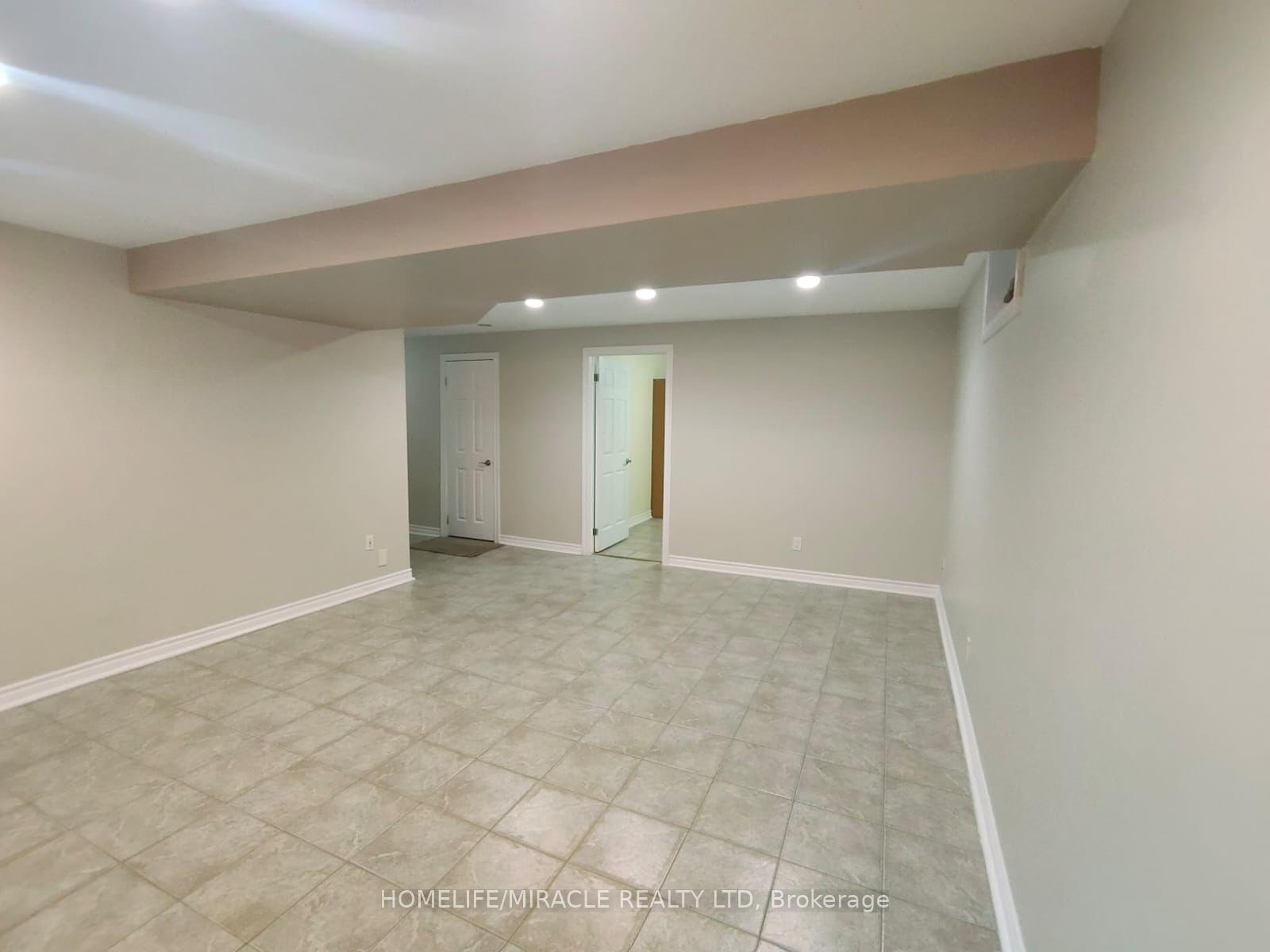 Photo 30 of 46 Alpha Mills Road, Mississauga, Streetsville — HOMEH