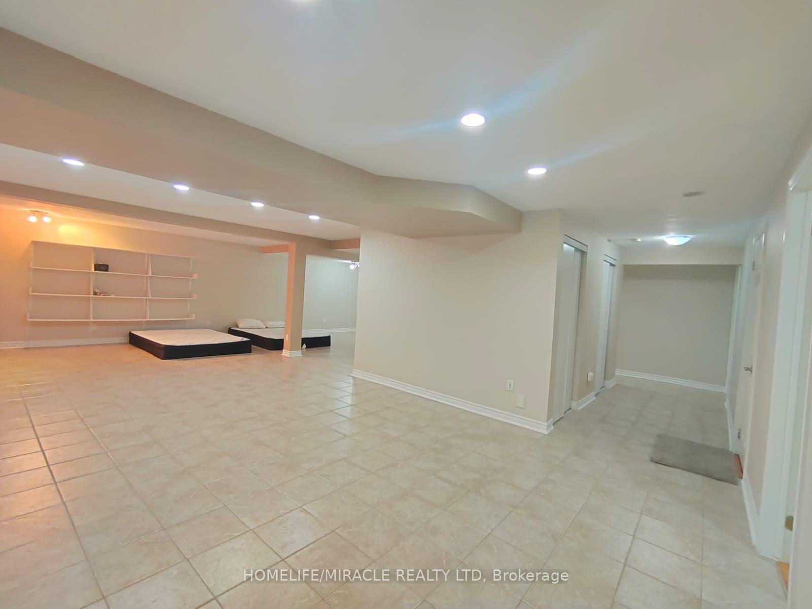 Photo 31 of 46 Alpha Mills Road, Mississauga, Streetsville — HOMEH