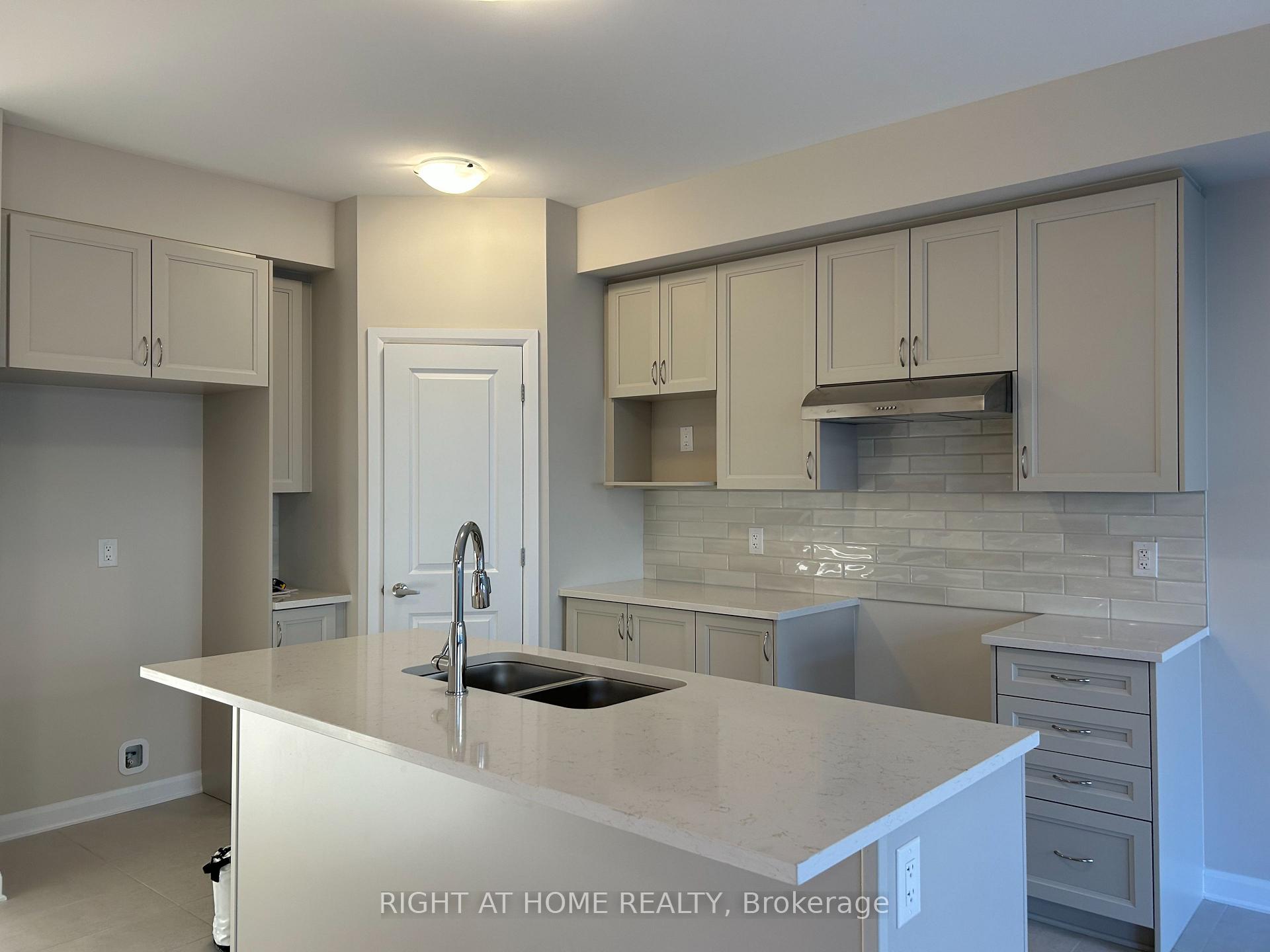 Photo 44 of 633 Idyllic Terrace W, Ottawa, Avalon East — HOMEH