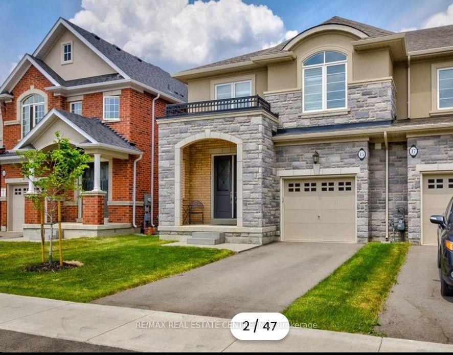 Photo 2 of Unit Ancaster, 15 Heming Trail, Hamilton, Ancaster — HOMEH
