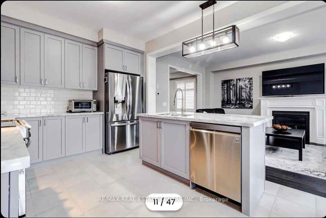 Photo 11 of Unit Ancaster, 15 Heming Trail, Hamilton, Ancaster — HOMEH