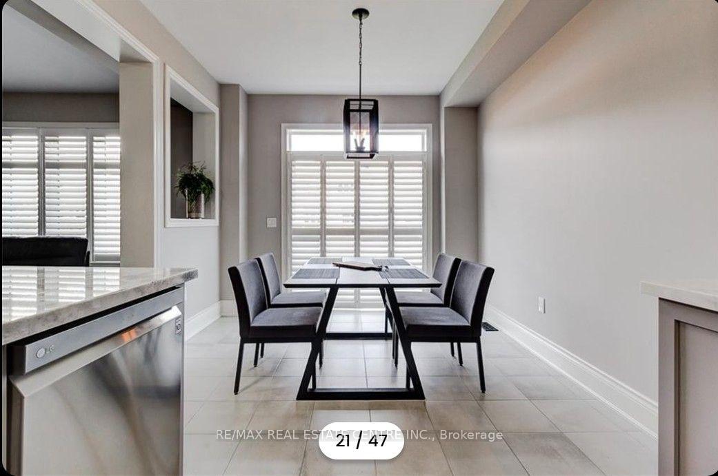 Photo 21 of Unit Ancaster, 15 Heming Trail, Hamilton, Ancaster — HOMEH
