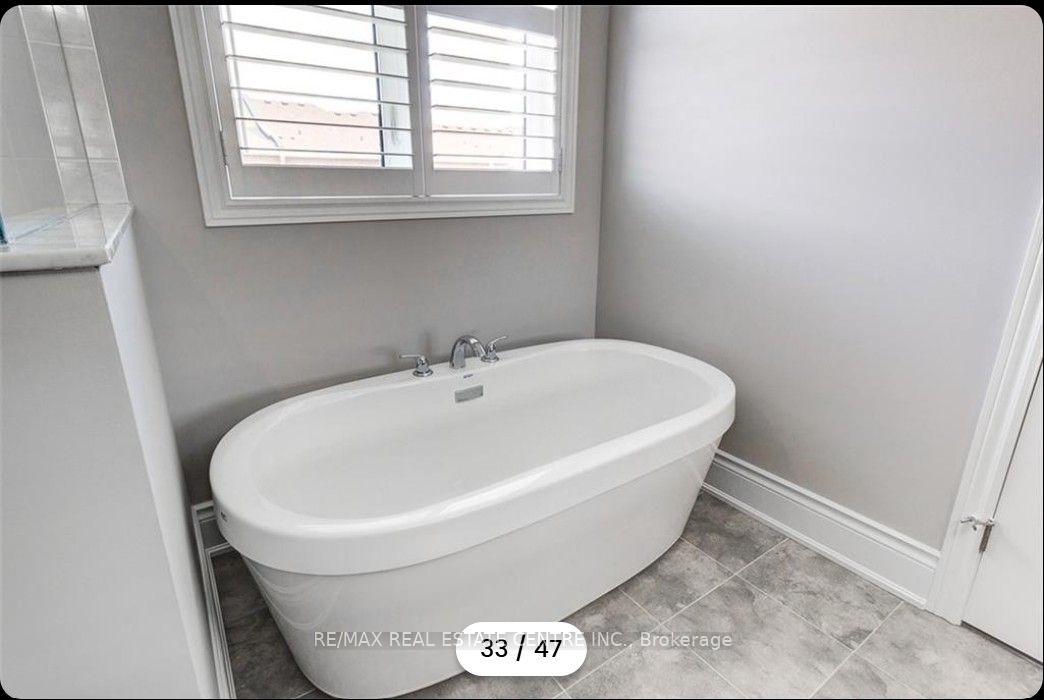 Photo 33 of Unit Ancaster, 15 Heming Trail, Hamilton, Ancaster — HOMEH