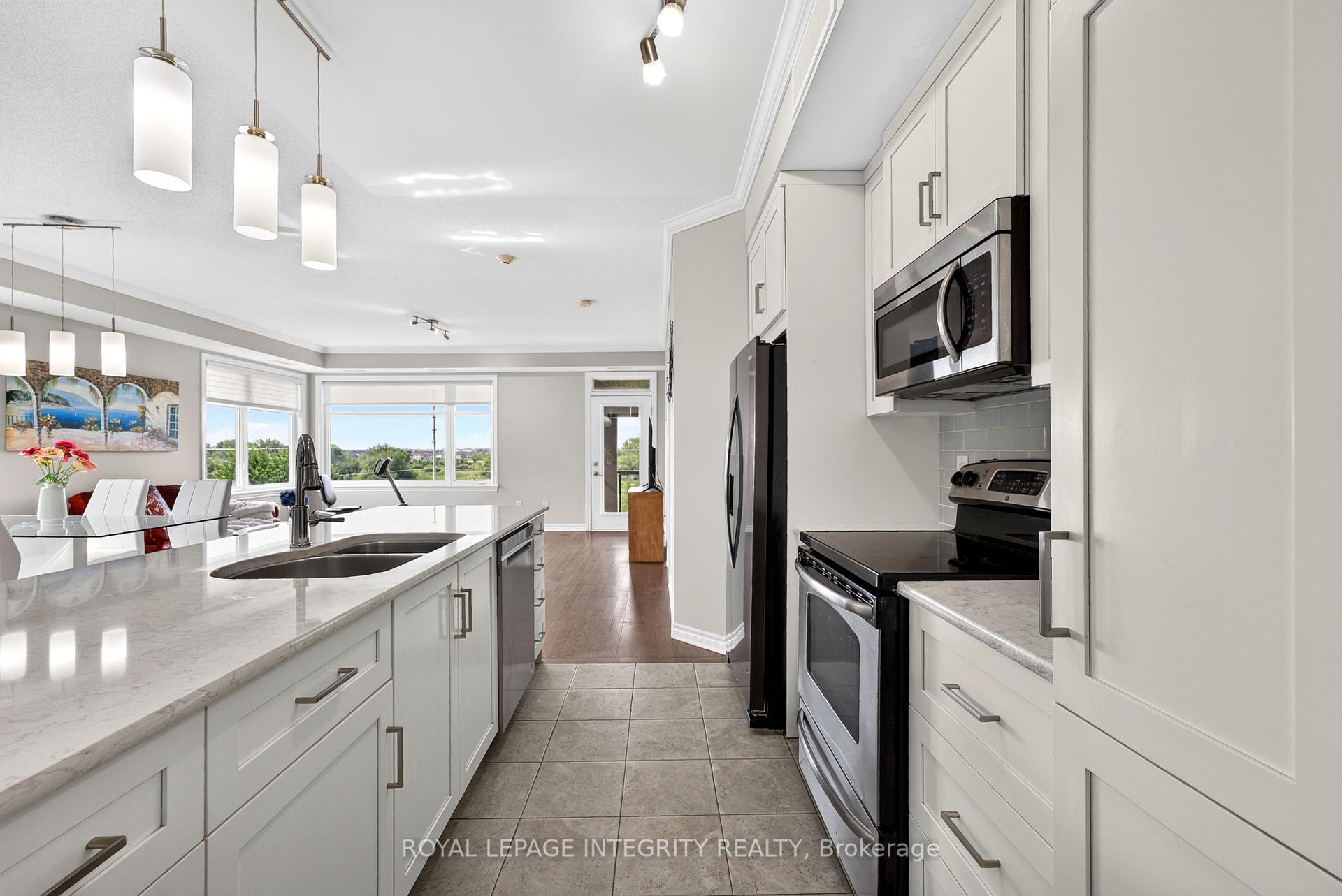 Photo 11 of Unit 304, 140 Guelph Private, Ottawa, Kanata - Kanata Lakes/Heritage Hills — HOMEH