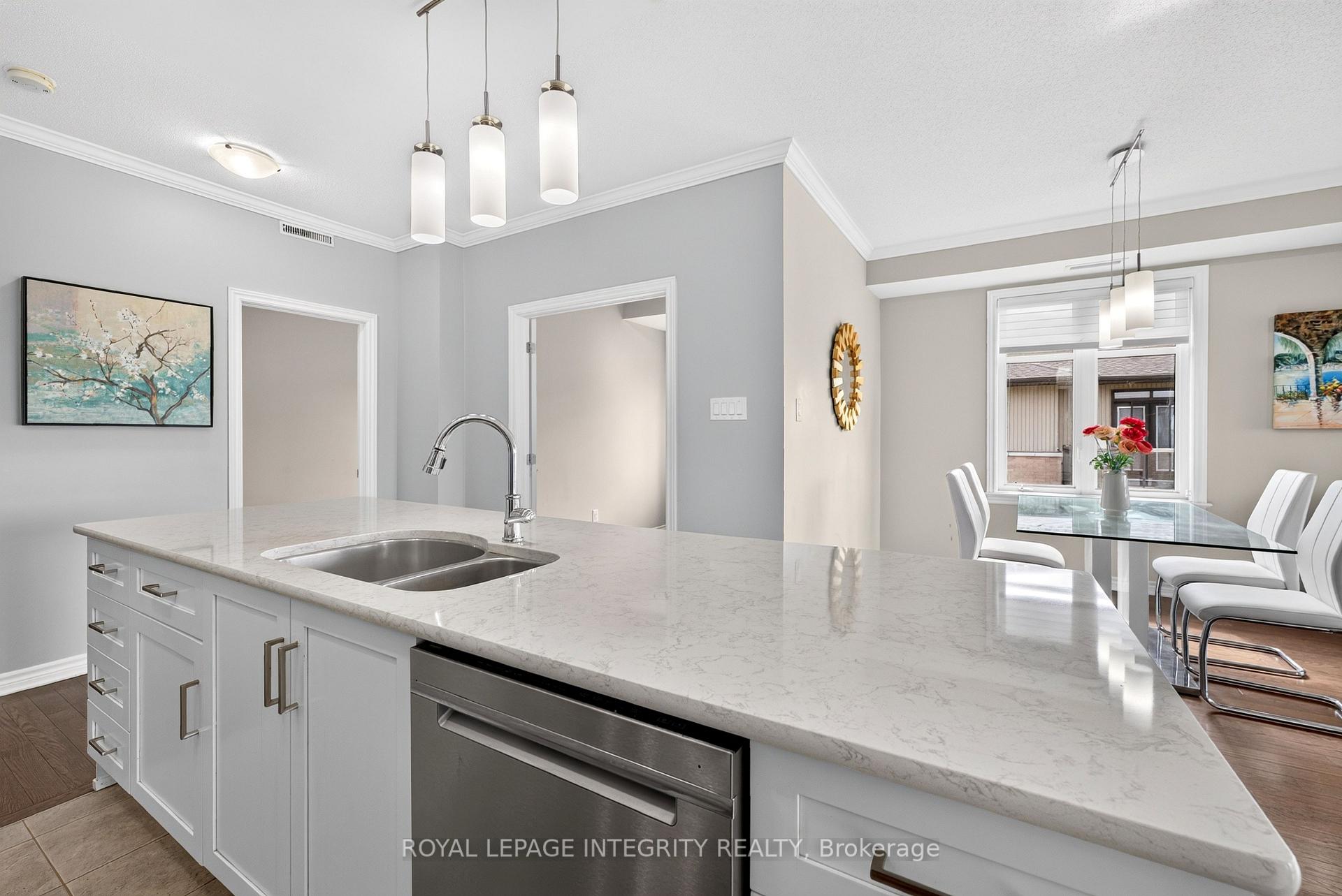 Photo 12 of Unit 304, 140 Guelph Private, Ottawa, Kanata - Kanata Lakes/Heritage Hills — HOMEH