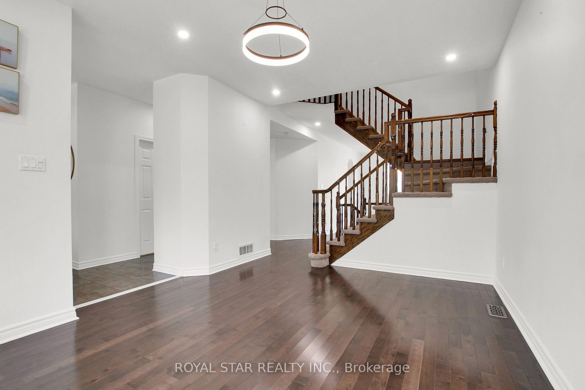 Photo 5 of Unit 1, 115 Tapestry Drive, Ottawa, Barrhaven - Strandherd — HOMEH