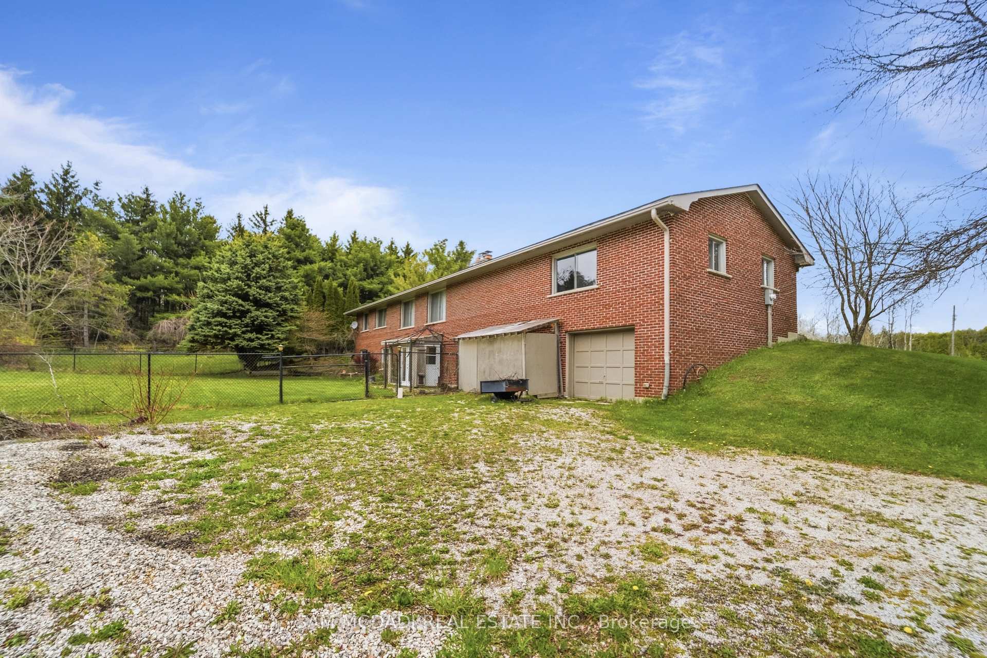 Photo 9 of 5114 Allan Path, Erin, Rural Erin — HOMEH