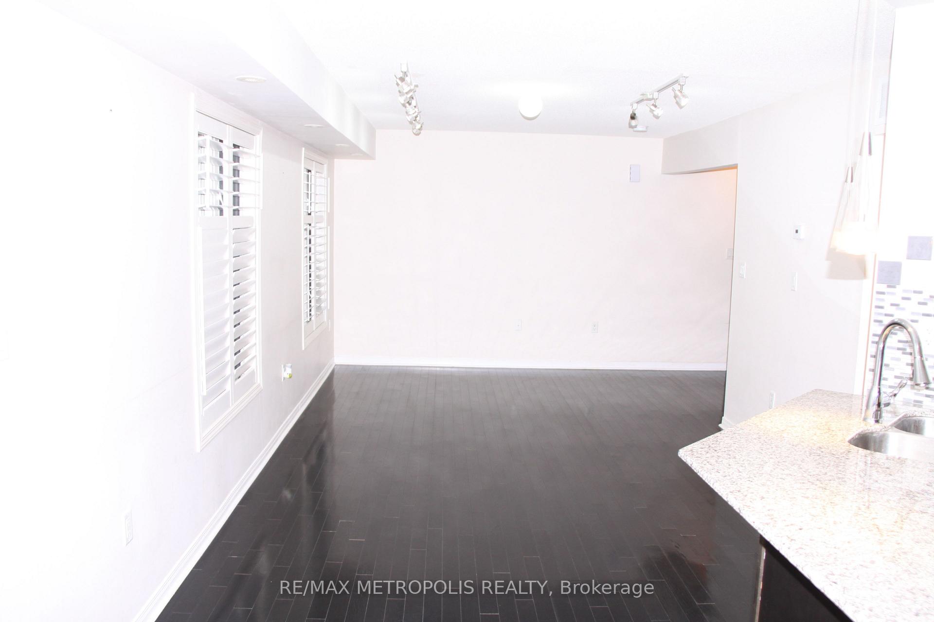 Photo 7 of Unit 31, 2127 Bur Oak Avenue, Markham, Greensborough — HOMEH