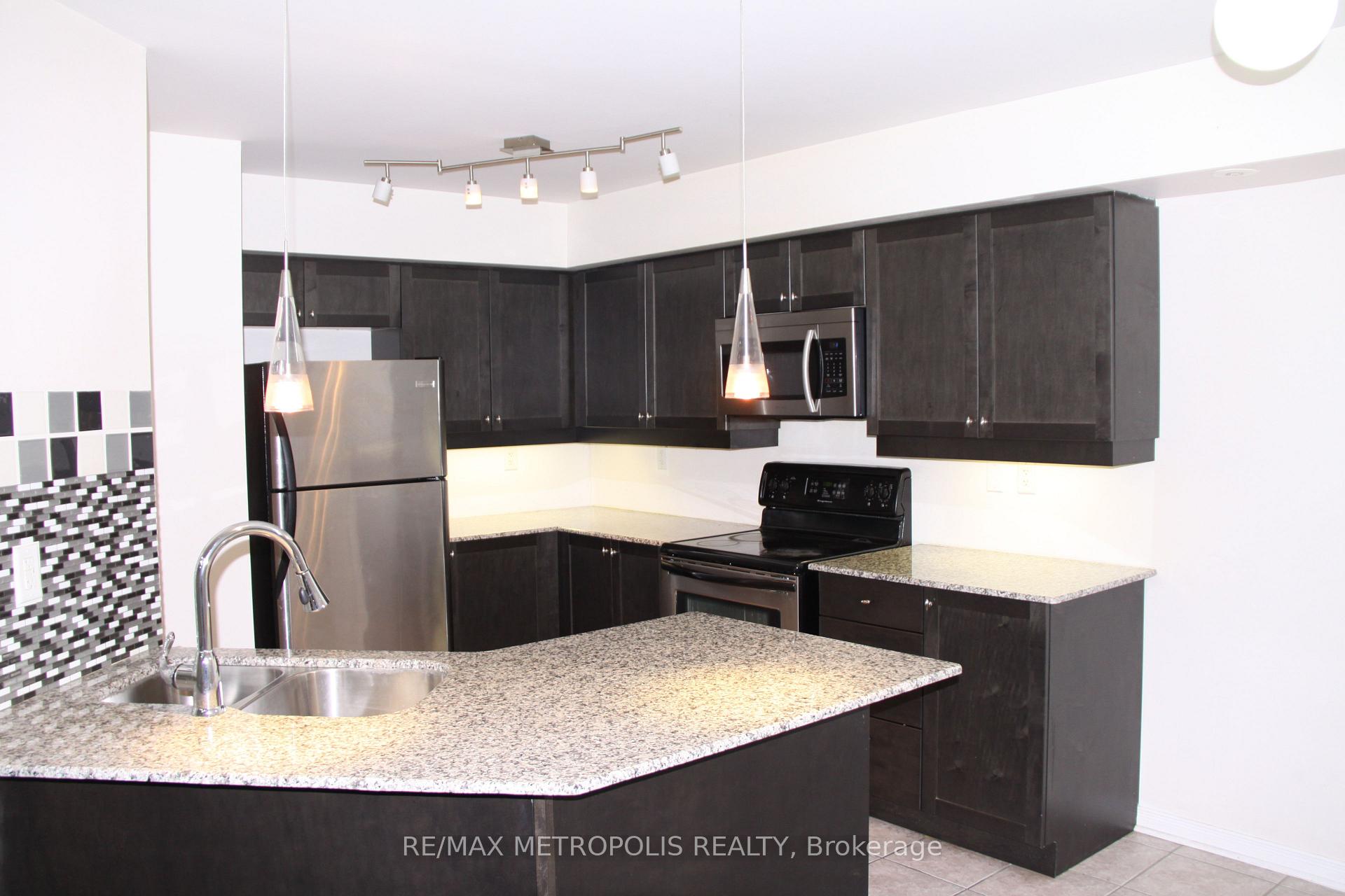 Photo 9 of Unit 31, 2127 Bur Oak Avenue, Markham, Greensborough — HOMEH