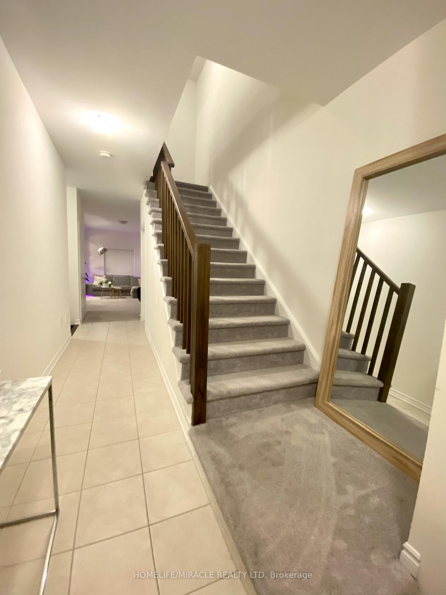 Photo 4 of 135 Flagg Avenue, Brant, Paris — HOMEH