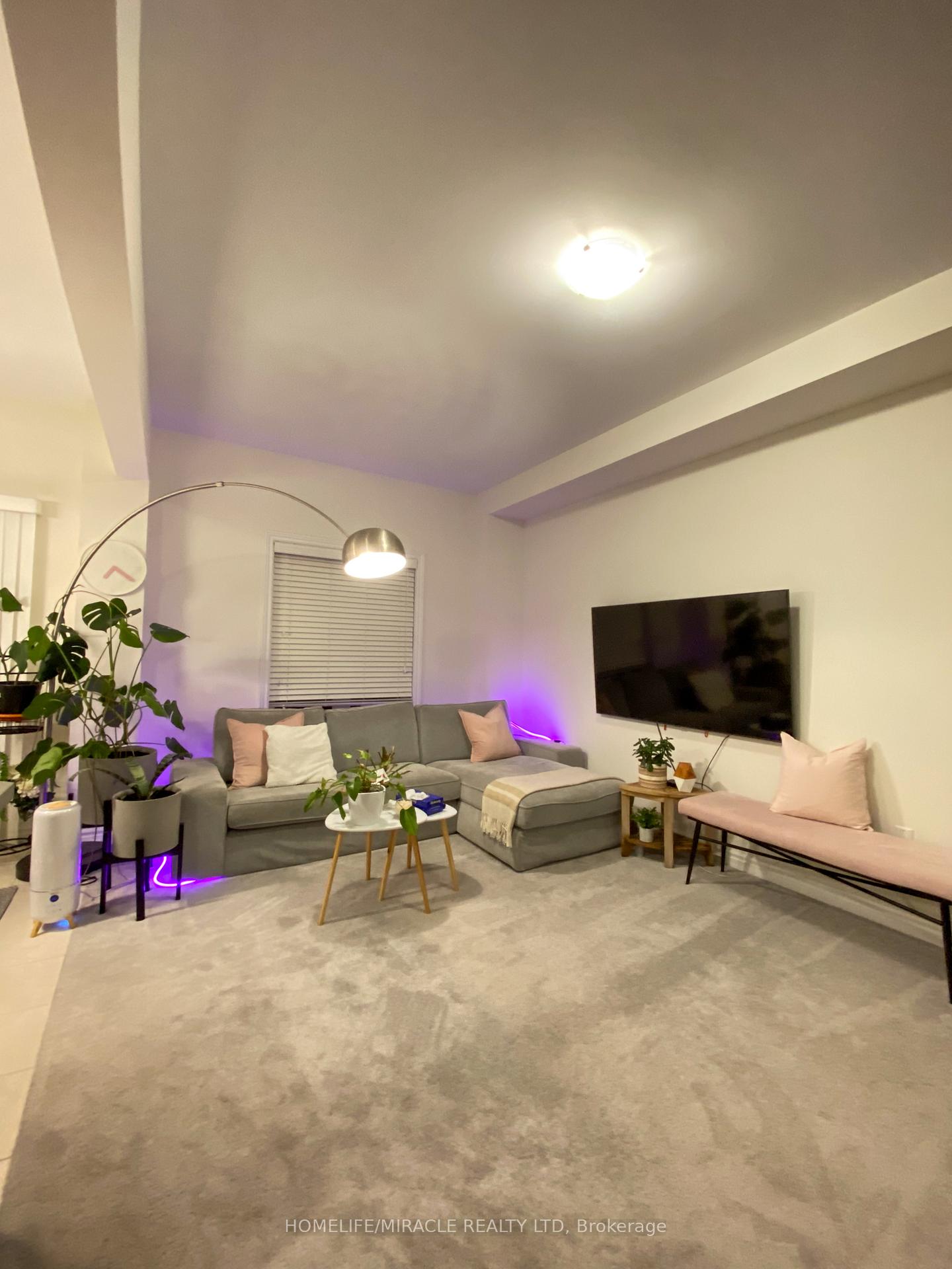 Photo 6 of 135 Flagg Avenue, Brant, Paris — HOMEH