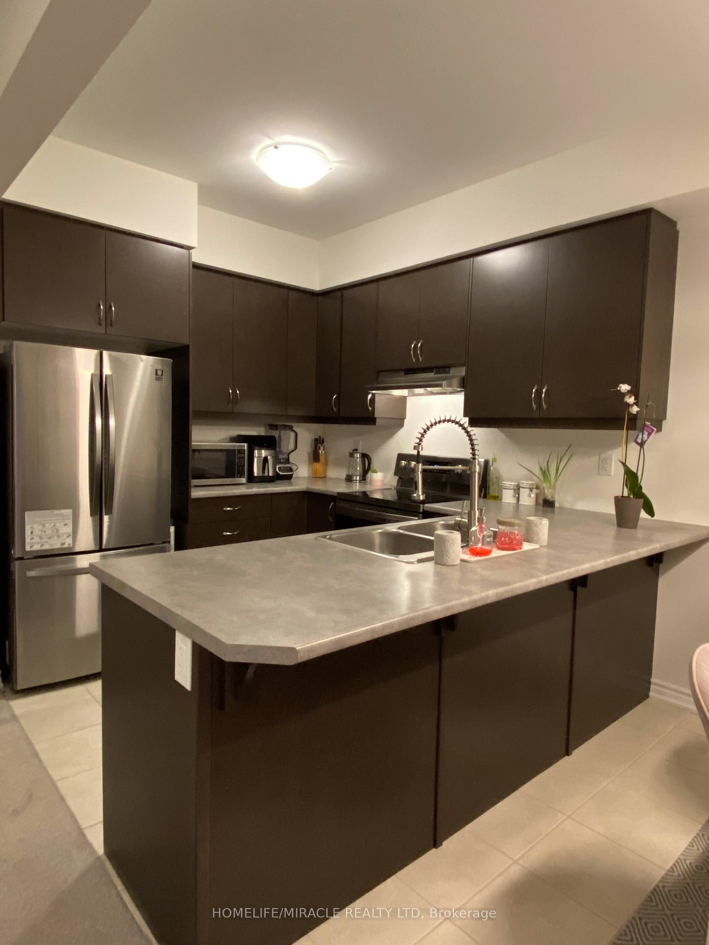 Photo 8 of 135 Flagg Avenue, Brant, Paris — HOMEH