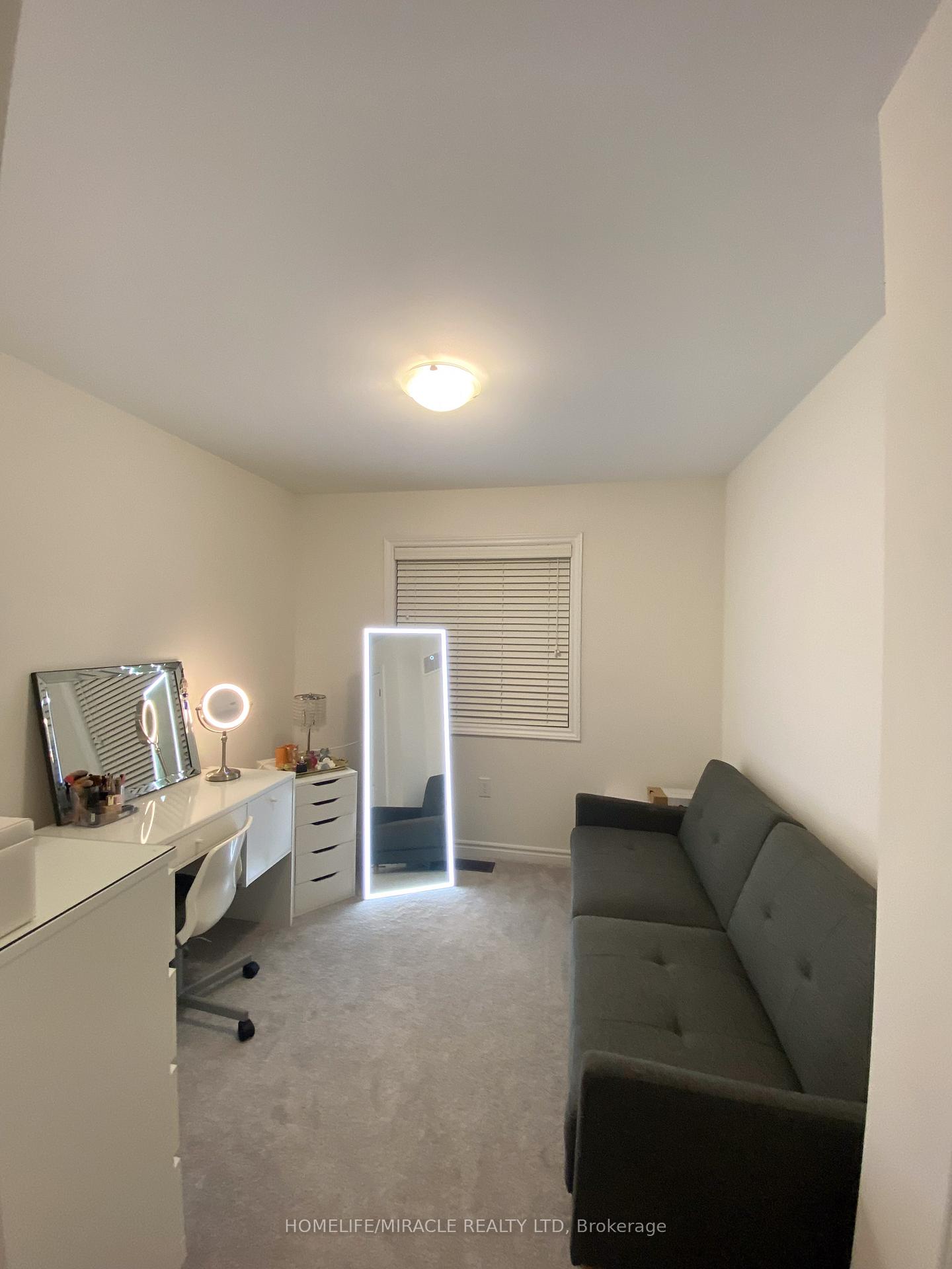 Photo 23 of 135 Flagg Avenue, Brant, Paris — HOMEH
