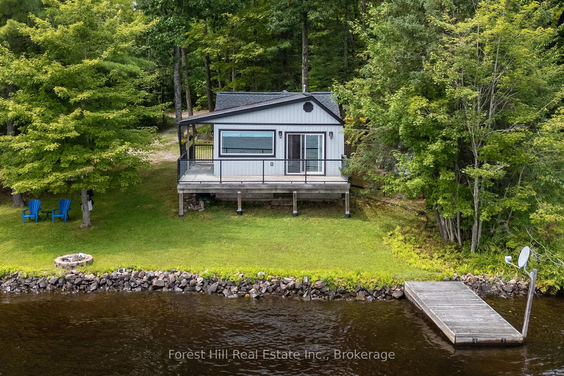 Photo of 1048 West Black Lake Road