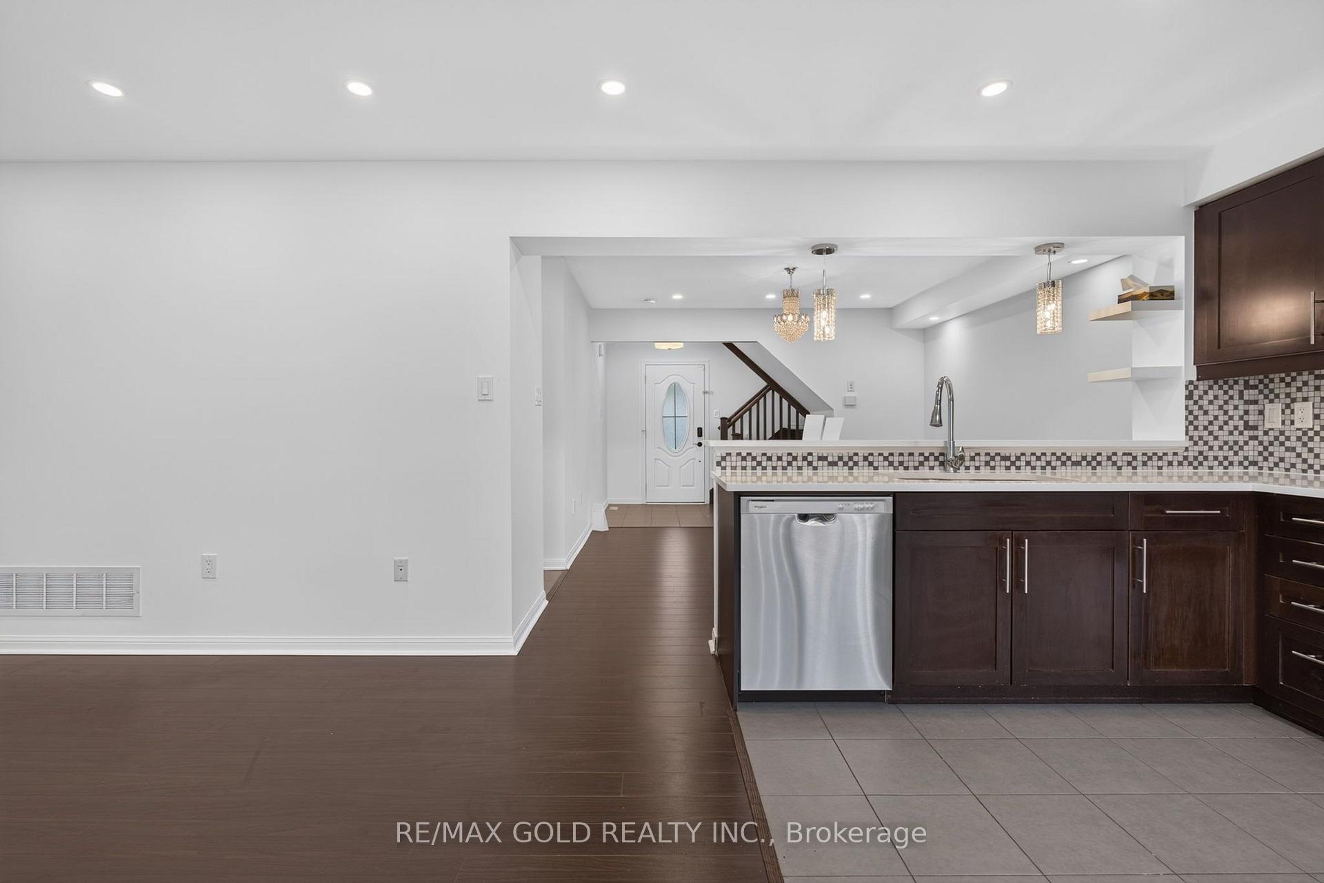 Photo 18 of 443 Cavanagh Lane, Milton, Willmott — HOMEH