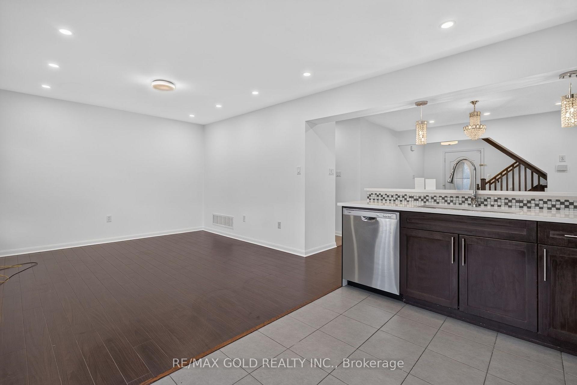 Photo 21 of 443 Cavanagh Lane, Milton, Willmott — HOMEH