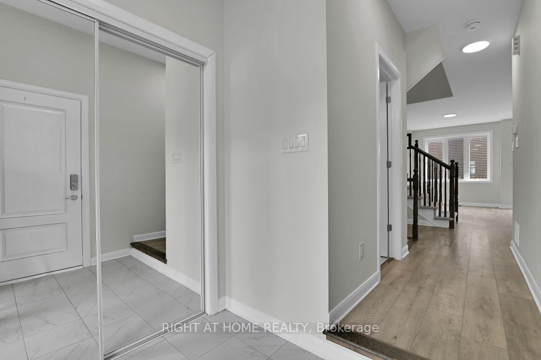 Photo 2 of 637 Prominence Way, Ottawa, Avalon East — HOMEH