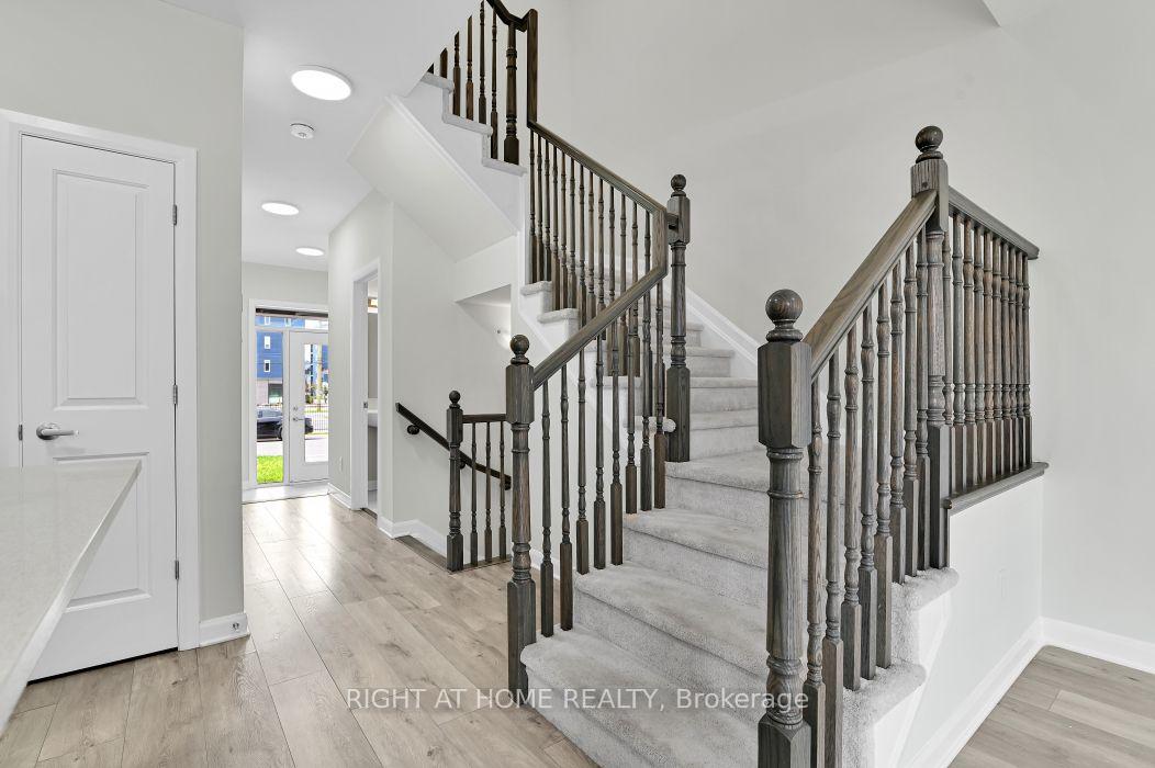 Photo 9 of 637 Prominence Way, Ottawa, Avalon East — HOMEH