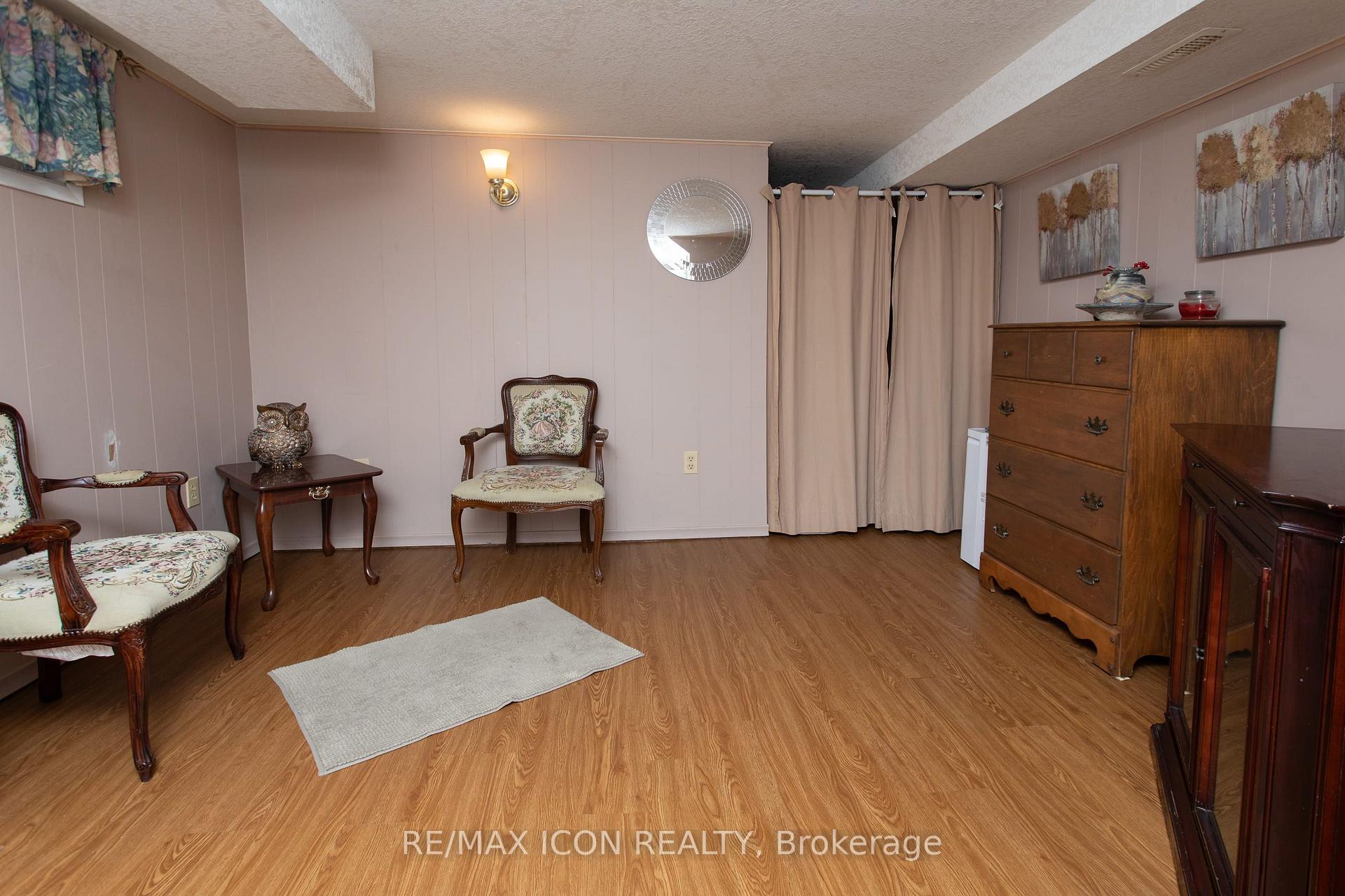 Photo 30 of 299 Park Street, Kitchener, KW Hospital — HOMEH