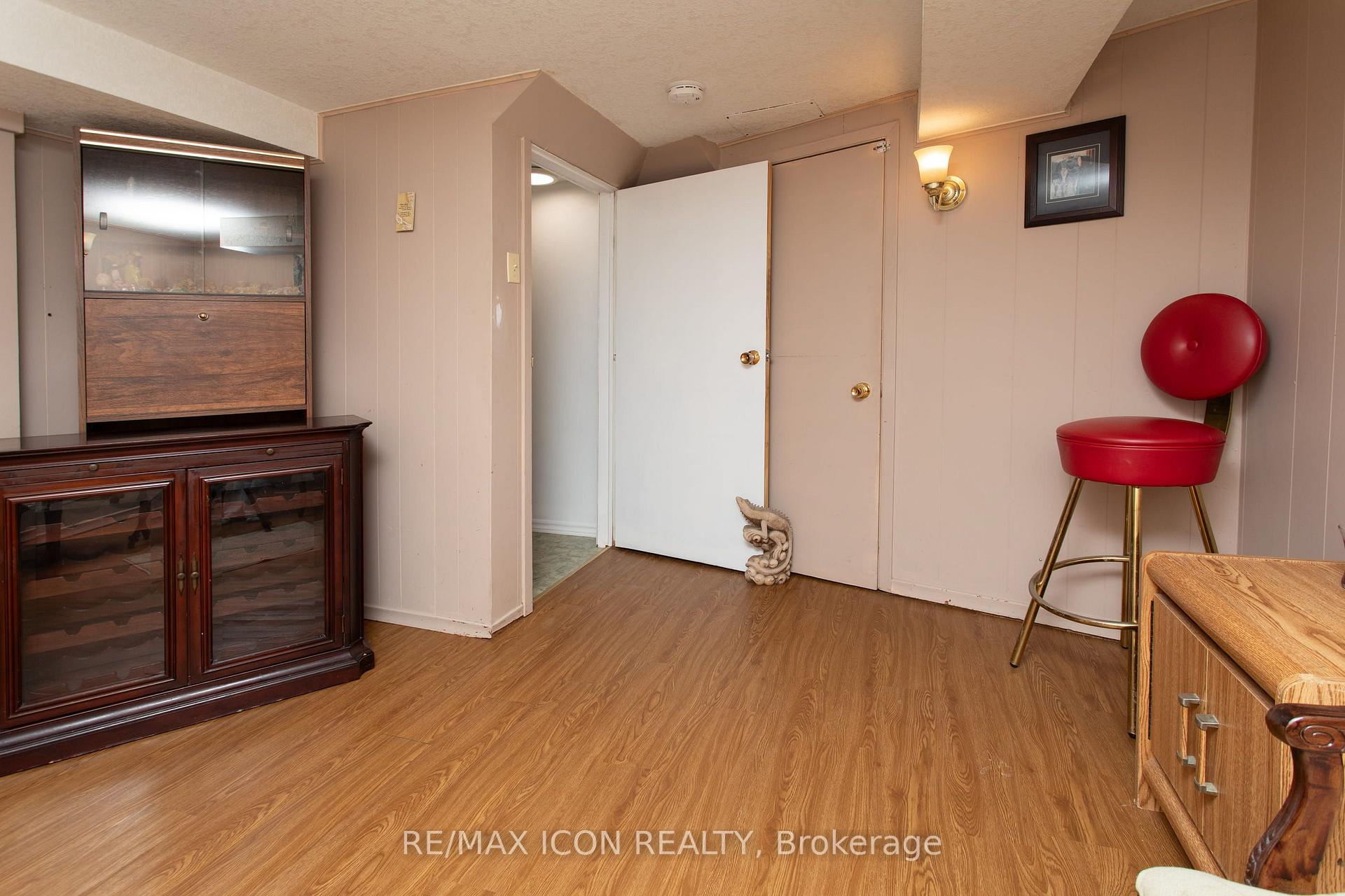 Photo 32 of 299 Park Street, Kitchener, KW Hospital — HOMEH