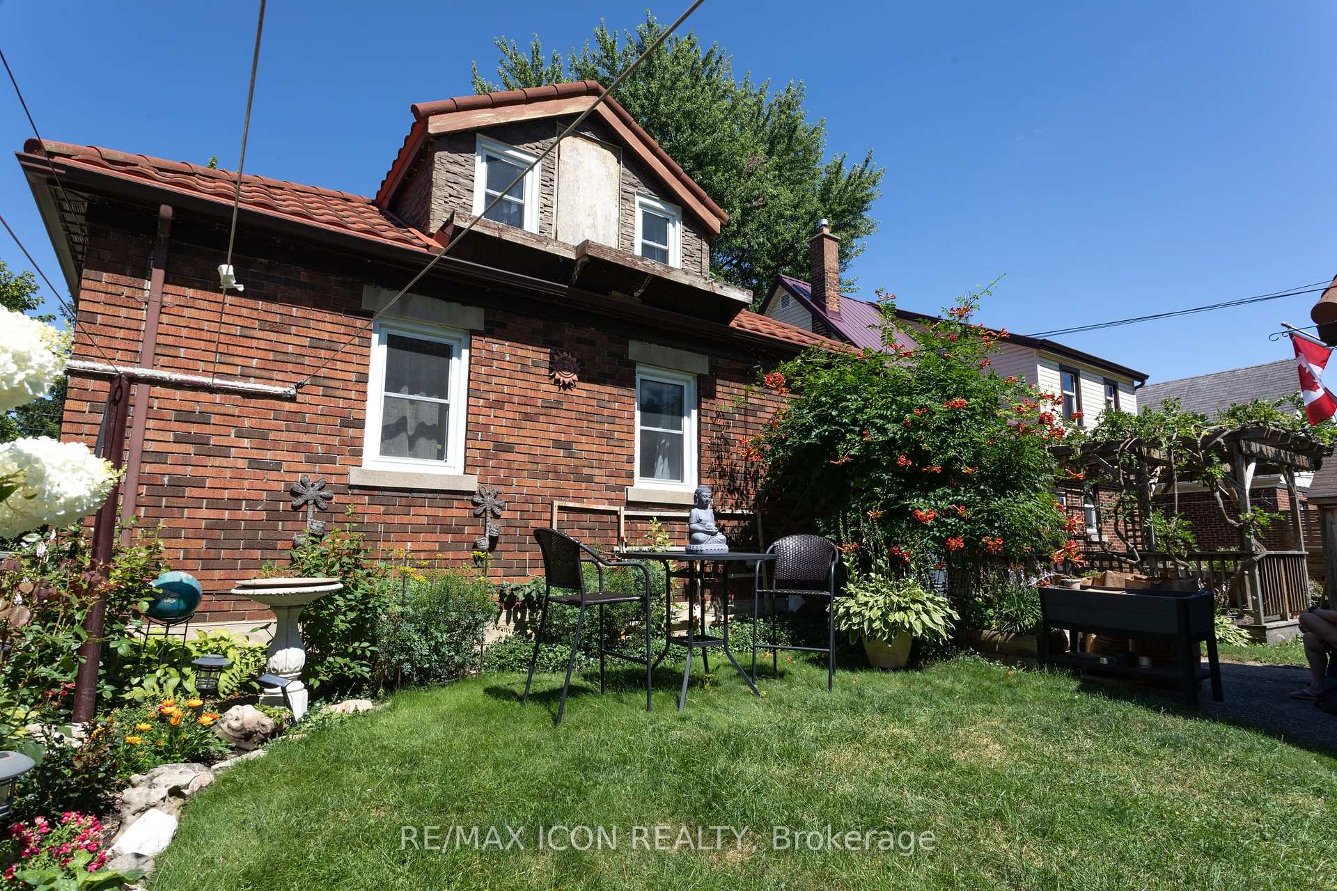 Photo 34 of 299 Park Street, Kitchener, KW Hospital — HOMEH