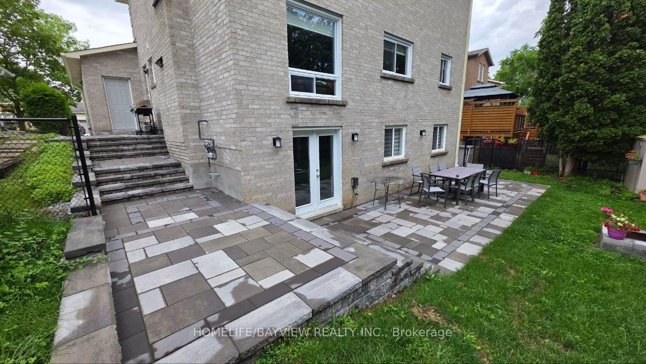 Photo 16 of Unit Basement, 385 Erin Trail, Newmarket, Bristol-London — HOMEH