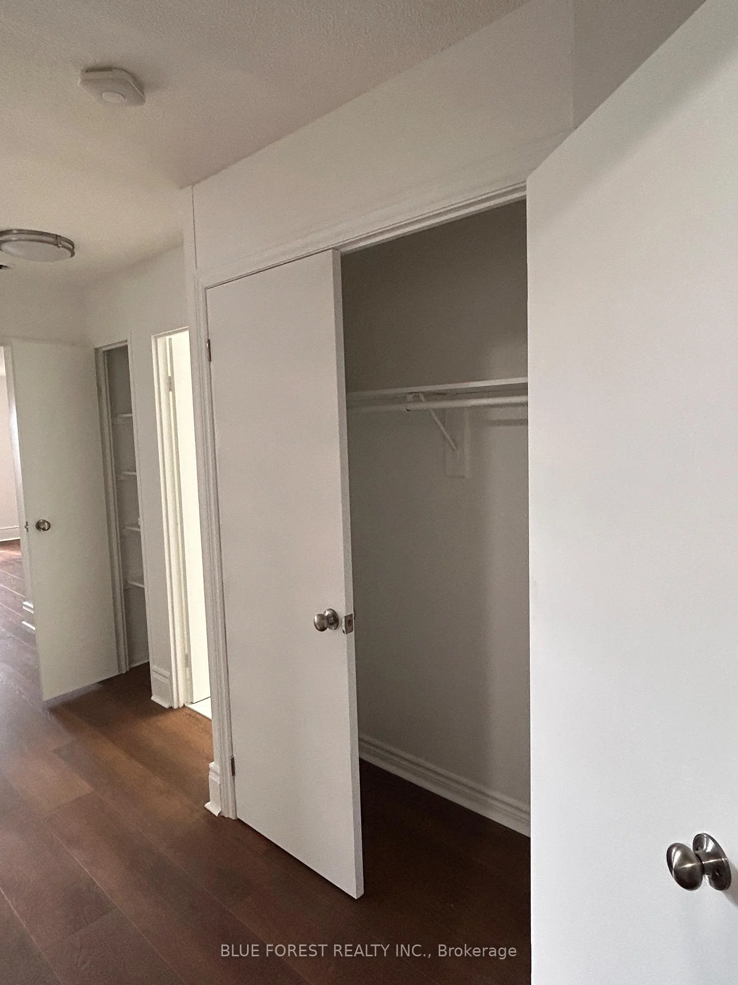 Photo 9 of Unit 906, 858 Commissioners Road E, London, South H — HOMEH