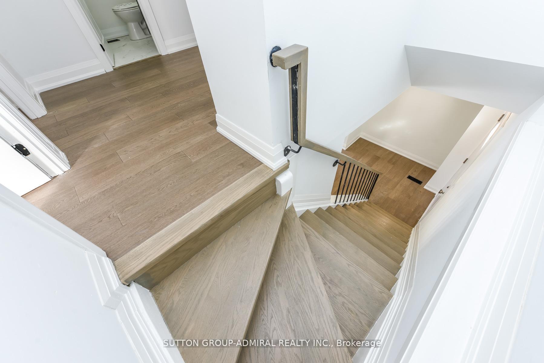 Photo 35 of 4 Hardcastle Court, Brampton, Central Park — HOMEH