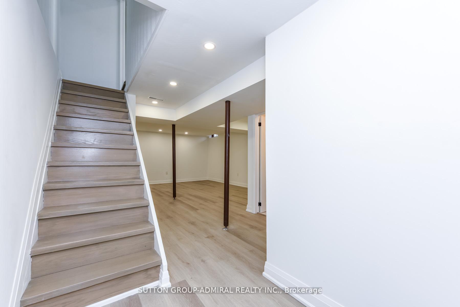 Photo 37 of 4 Hardcastle Court, Brampton, Central Park — HOMEH
