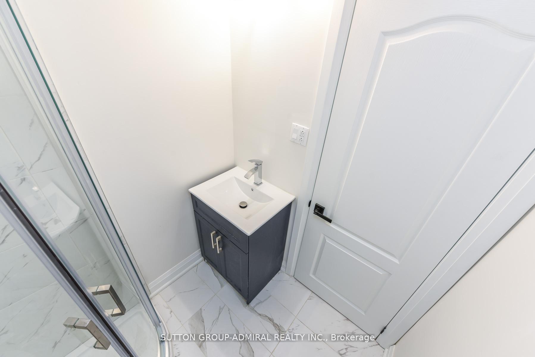 Photo 40 of 4 Hardcastle Court, Brampton, Central Park — HOMEH