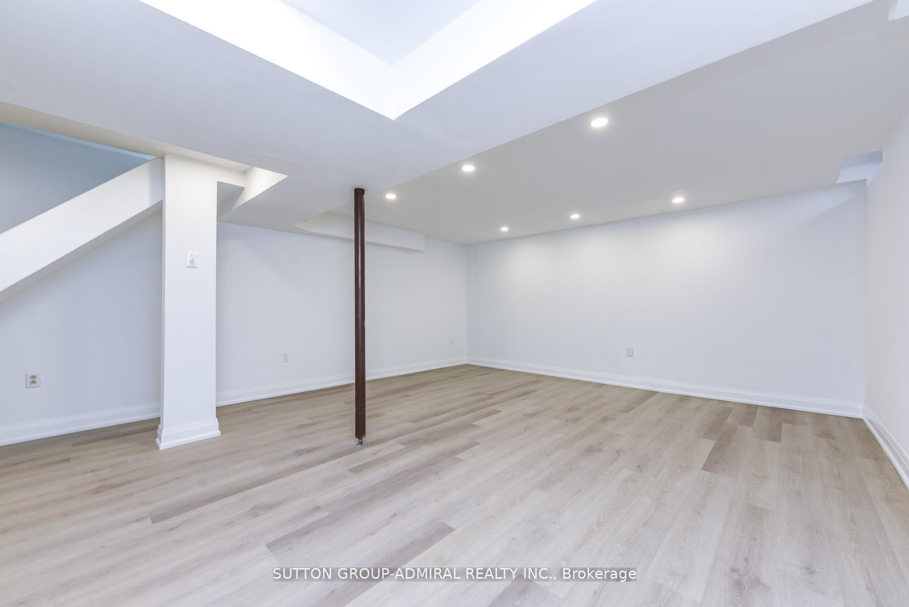 Photo 41 of 4 Hardcastle Court, Brampton, Central Park — HOMEH