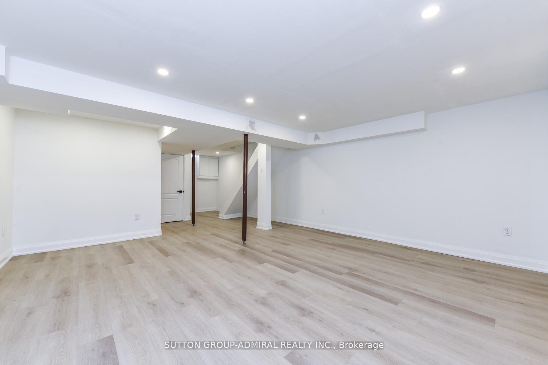 Photo 43 of 4 Hardcastle Court, Brampton, Central Park — HOMEH