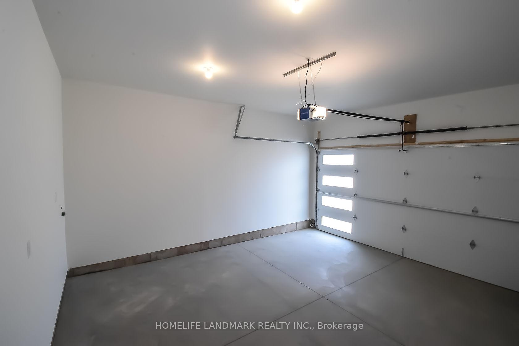 Photo 32 of Unit Unit 23, 8974 Willoughby Drive, Niagara Falls, Chippawa — HOMEH