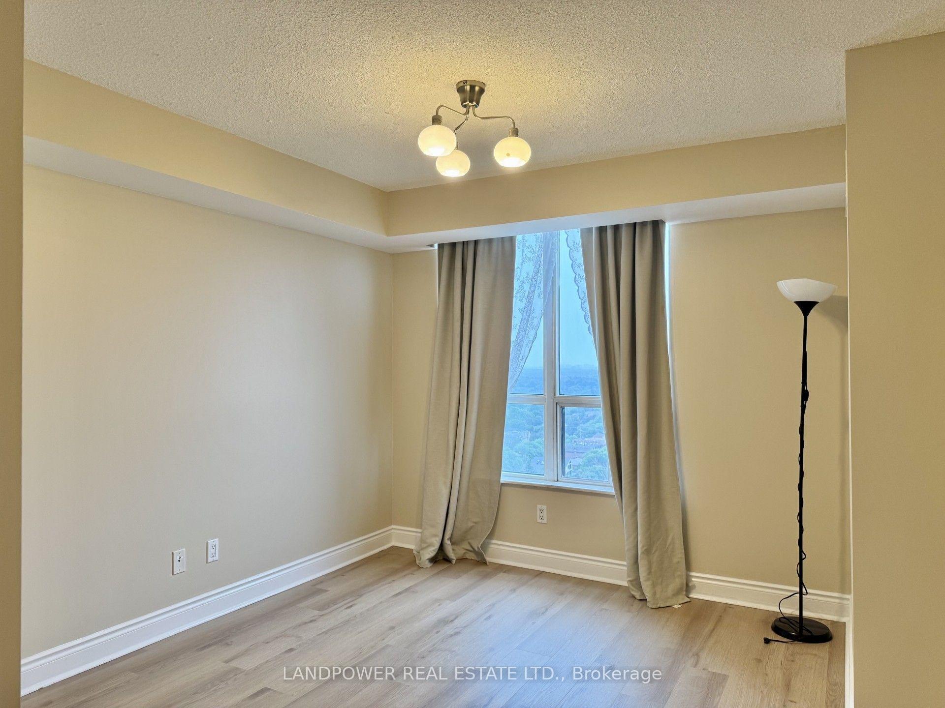 Photo 10 of Unit 1901, 10 Northtown Way, North York, Willowdale East — HOMEH