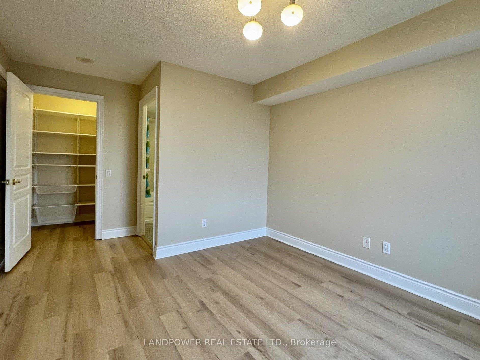 Photo 12 of Unit 1901, 10 Northtown Way, North York, Willowdale East — HOMEH