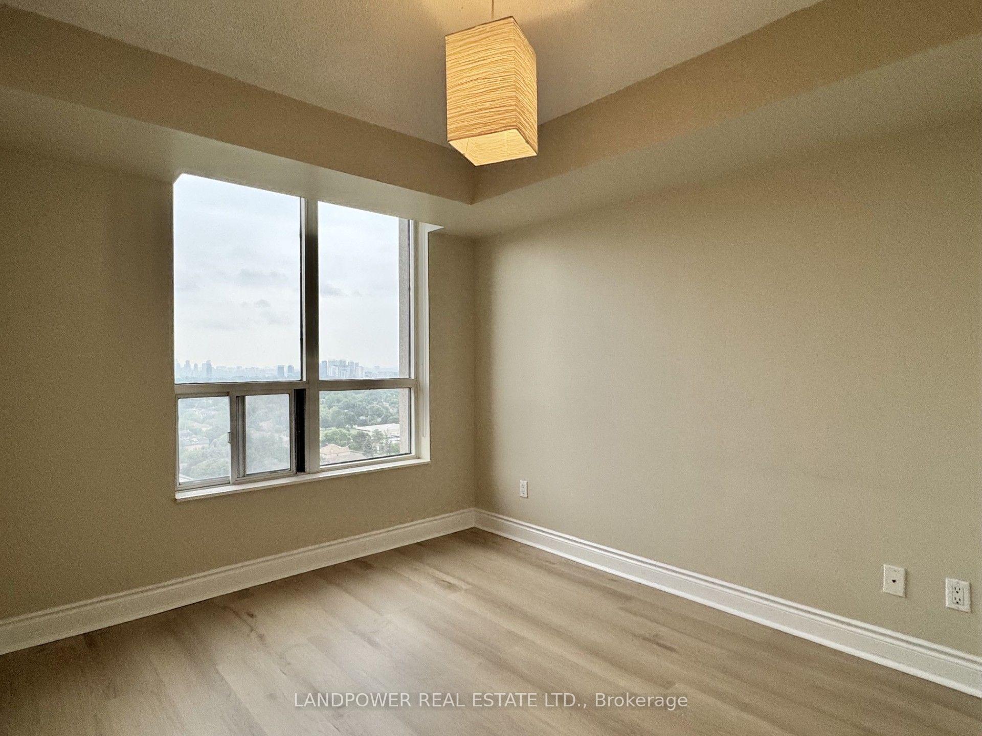 Photo 15 of Unit 1901, 10 Northtown Way, North York, Willowdale East — HOMEH