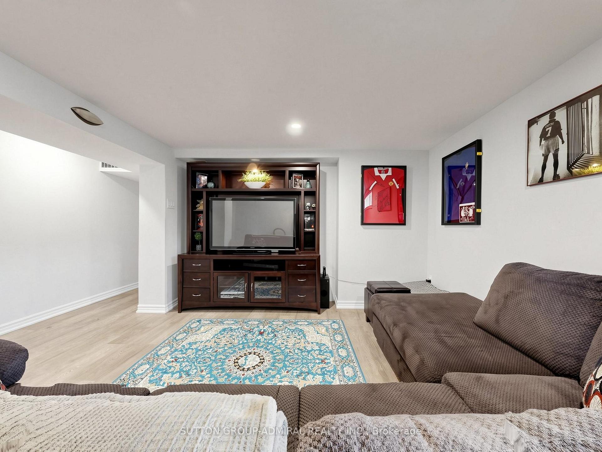 Photo 28 of 1864 Hindhead Road, Mississauga, Clarkson — HOMEH