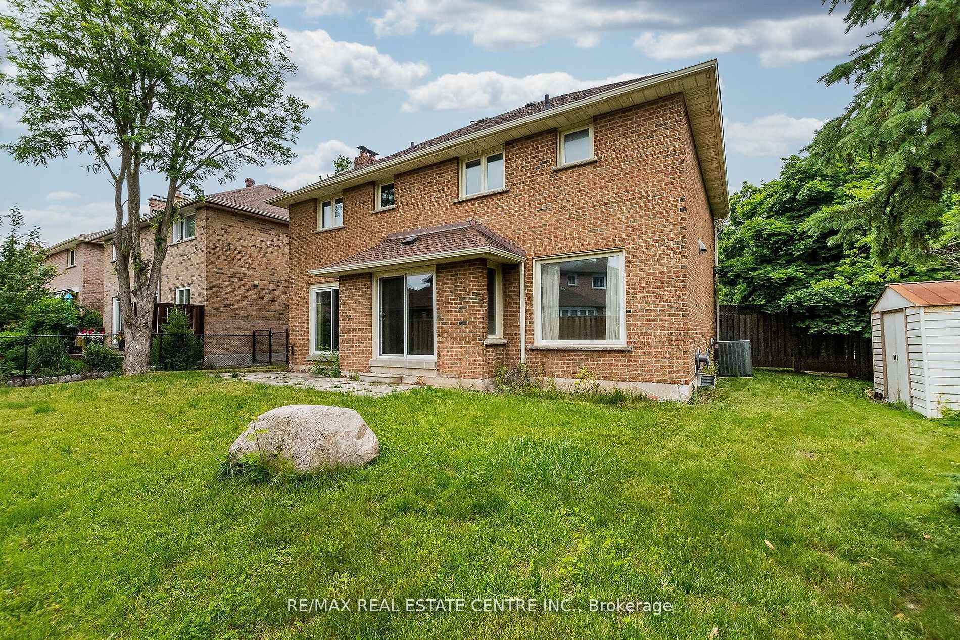 Photo 2 of 1134 Deer Run, Mississauga, Creditview — HOMEH