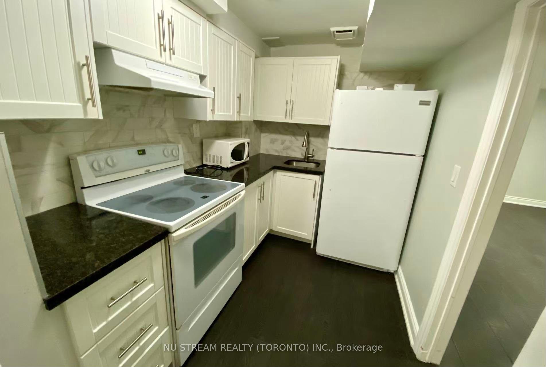 Photo 8 of 4144 Lastrada Lower Heights, Mississauga, Creditview — HOMEH
