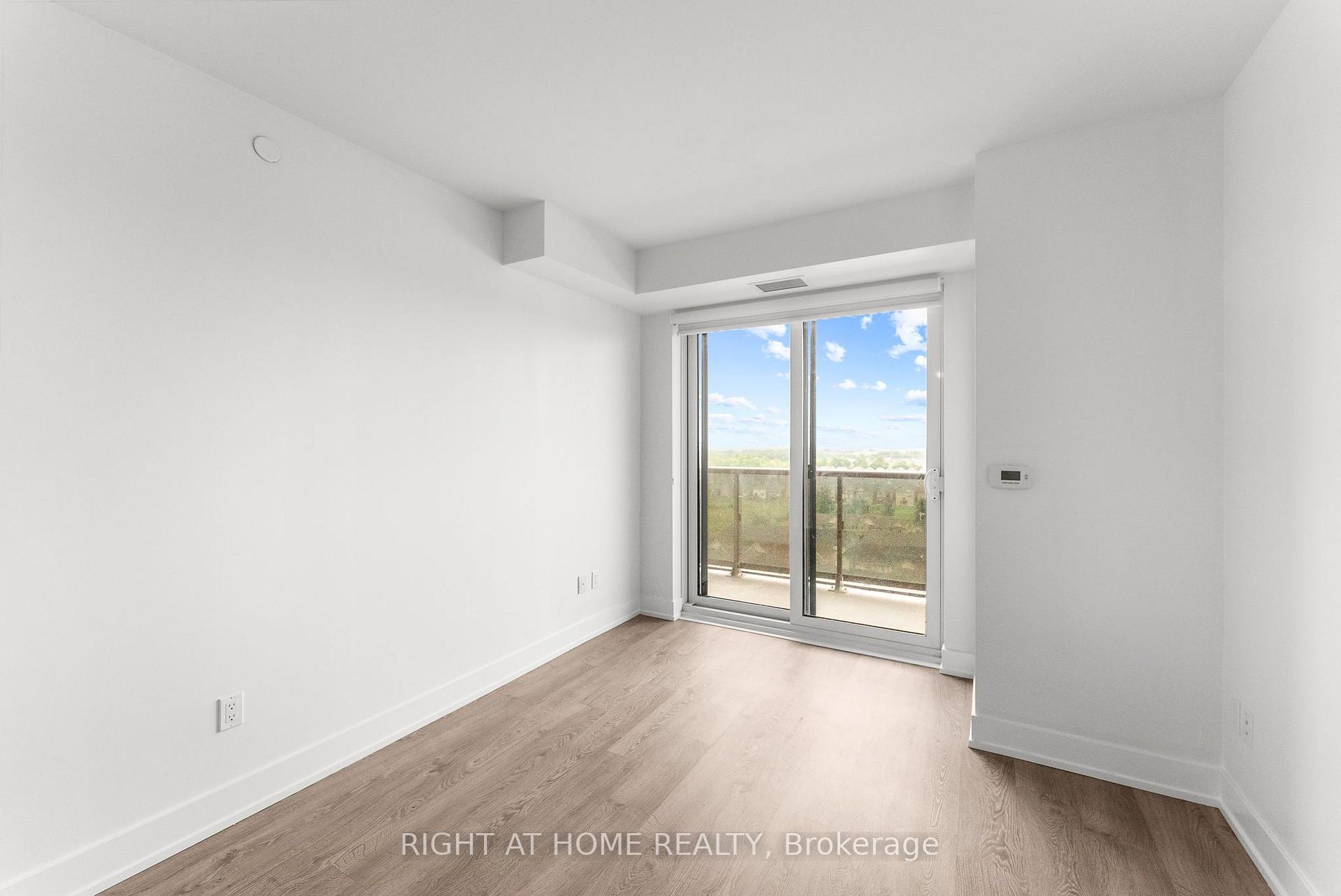 Photo 8 of Unit 1204, 2550 Simcoe Street N, Oshawa, Windfields — HOMEH