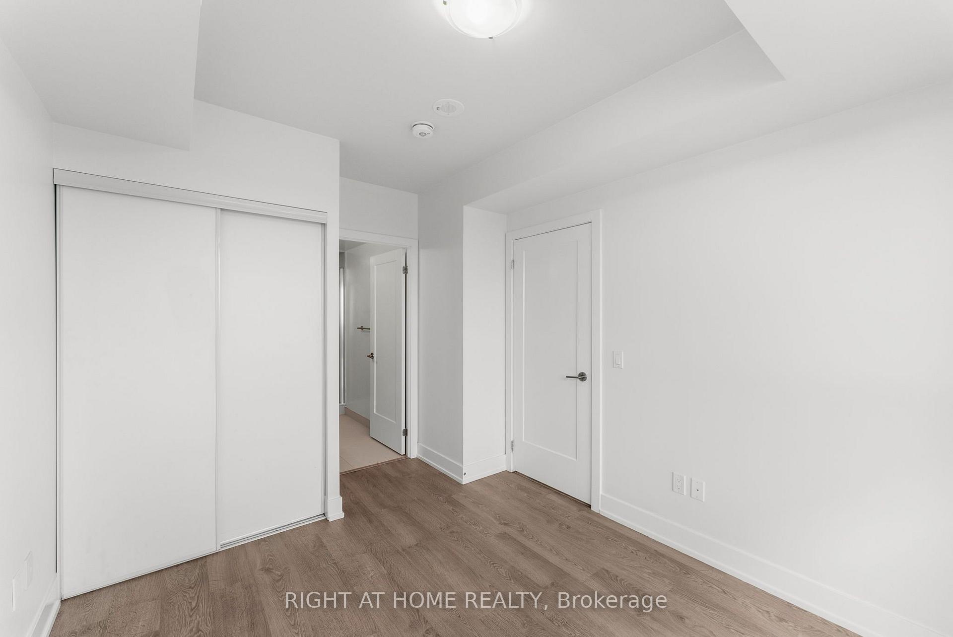 Photo 11 of Unit 1204, 2550 Simcoe Street N, Oshawa, Windfields — HOMEH