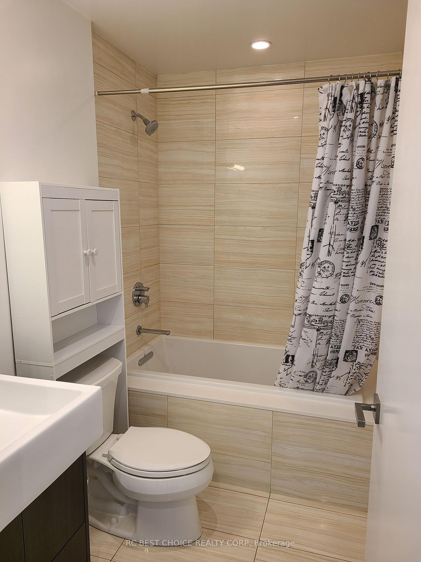 Photo 9 of Unit 405, 170 Avenue Road, Toronto, The Annex — HOMEH