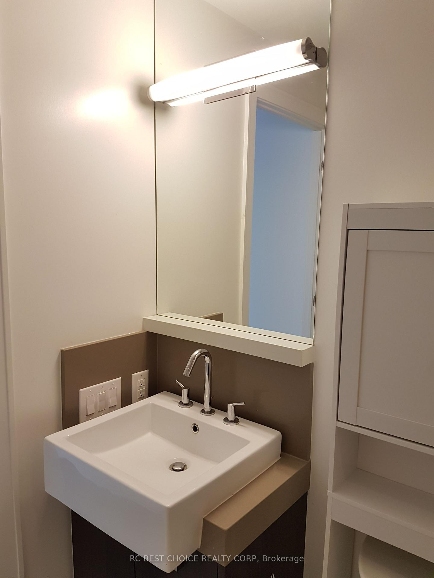 Photo 11 of Unit 405, 170 Avenue Road, Toronto, The Annex — HOMEH
