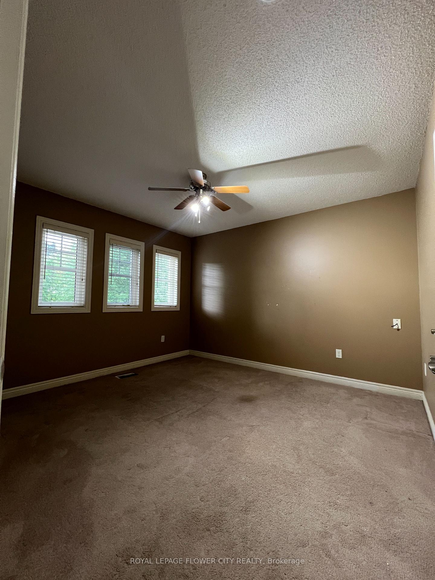 Photo 18 of 9 Shuter Lane, Brampton, Bram West — HOMEH
