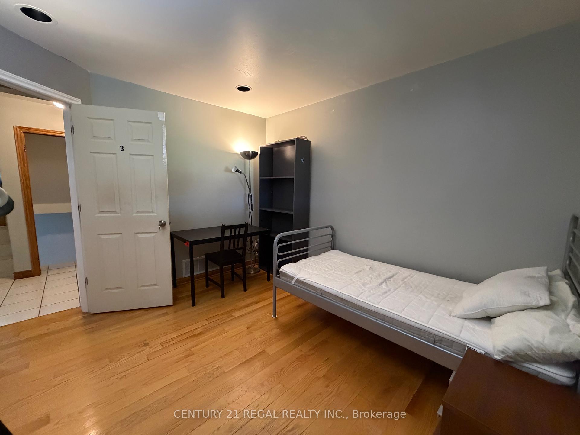 Photo 5 of 48 Iangrove Terrace, Scarborough, L'Amoreaux — HOMEH