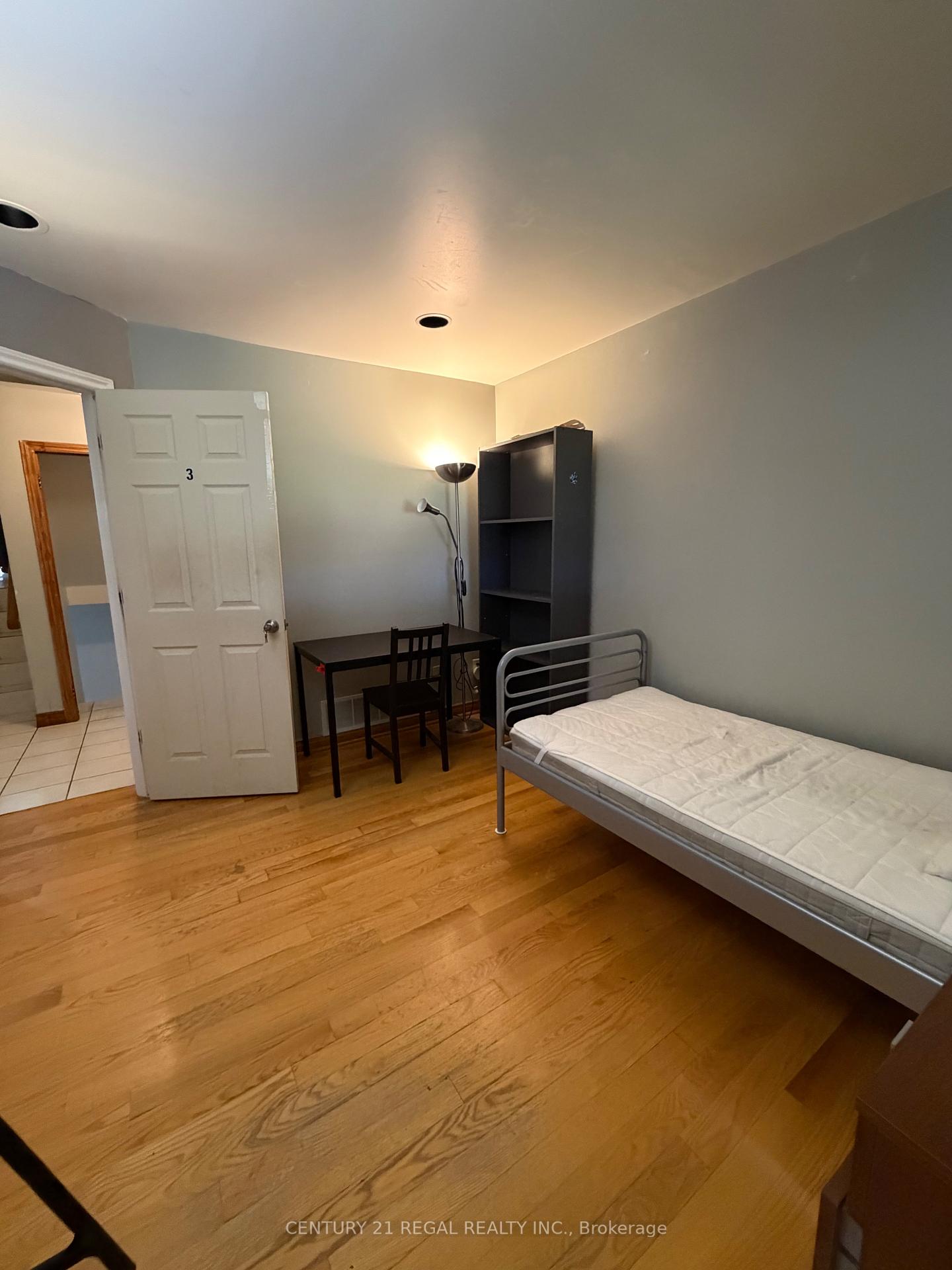 Photo 6 of 48 Iangrove Terrace, Scarborough, L'Amoreaux — HOMEH
