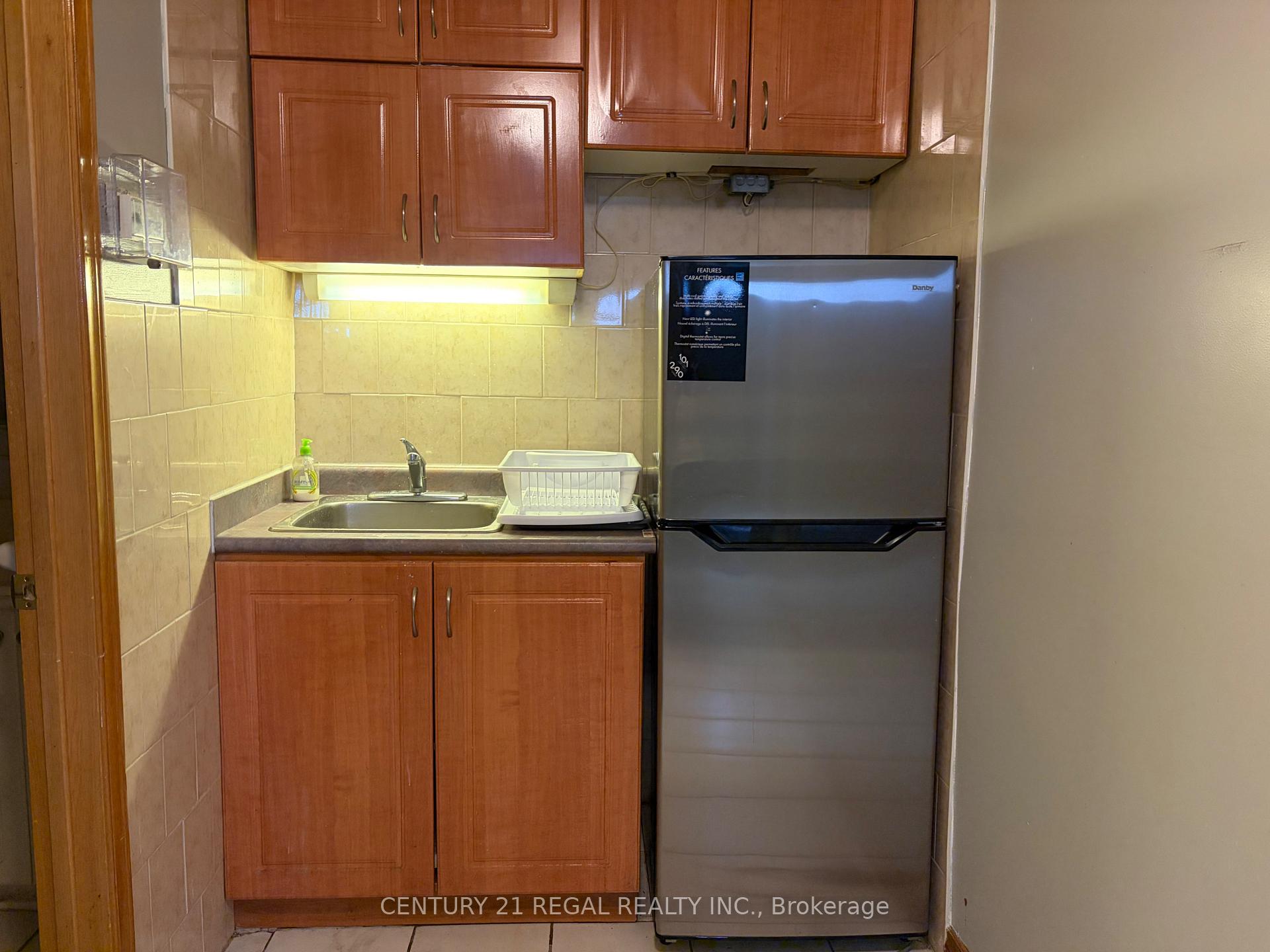 Photo 7 of 48 Iangrove Terrace, Scarborough, L'Amoreaux — HOMEH