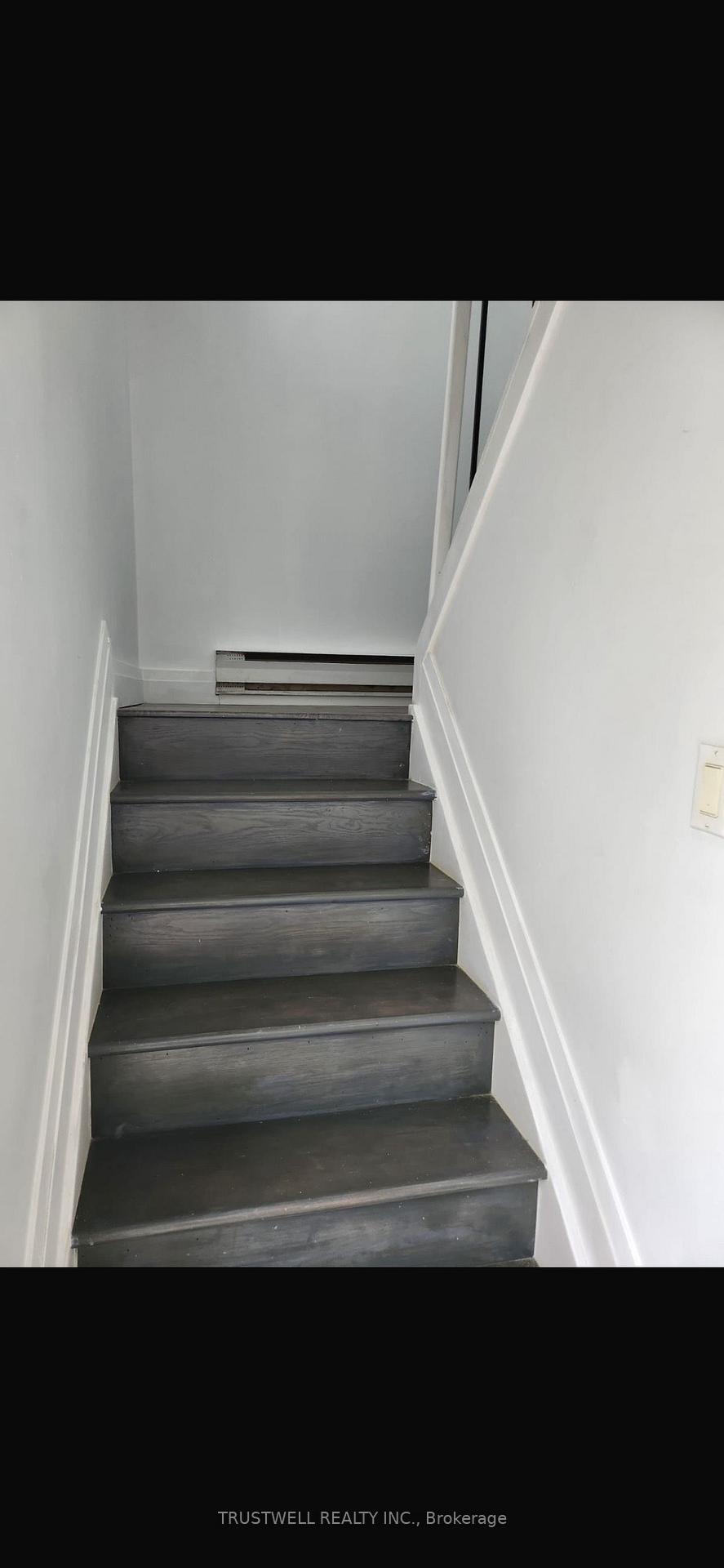 Photo 14 of Unit 105, 3040 Constitution Boulevard, Mississauga, Applewood — HOMEH