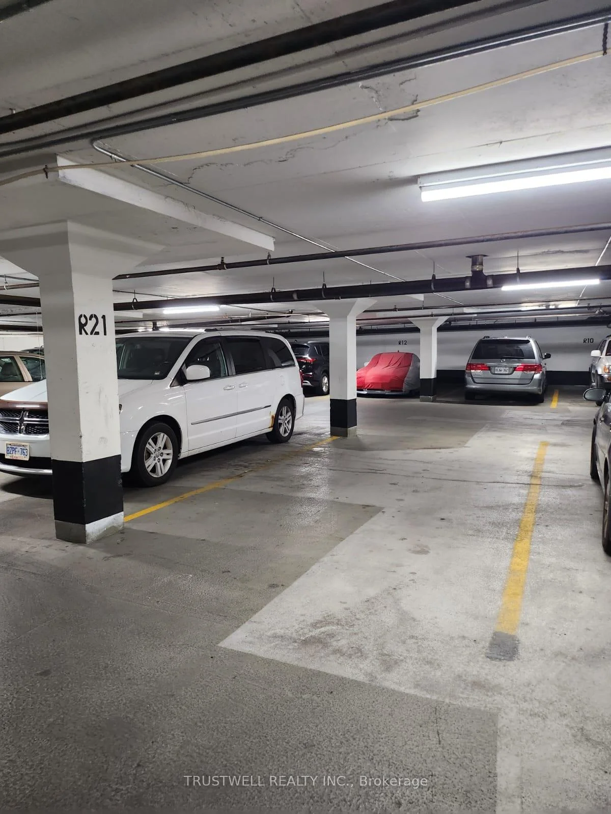 Photo 6 of Unit 105, 3040 Constitution Boulevard, Mississauga, Applewood — HOMEH